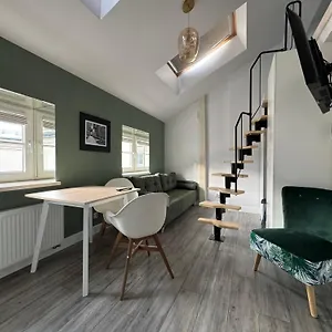 Forest Nook Main Square Loft , Krakow Poland